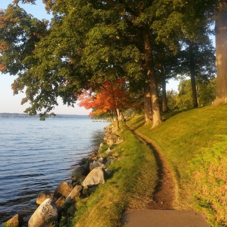 Exploring Geneva Lake Shore Path: A Historic, Scenic Walk Just Minutes from Lake Geneva Lodge