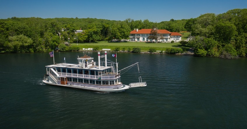 Discover Lake Geneva Cruise Line – A Timeless Adventure on the Water
