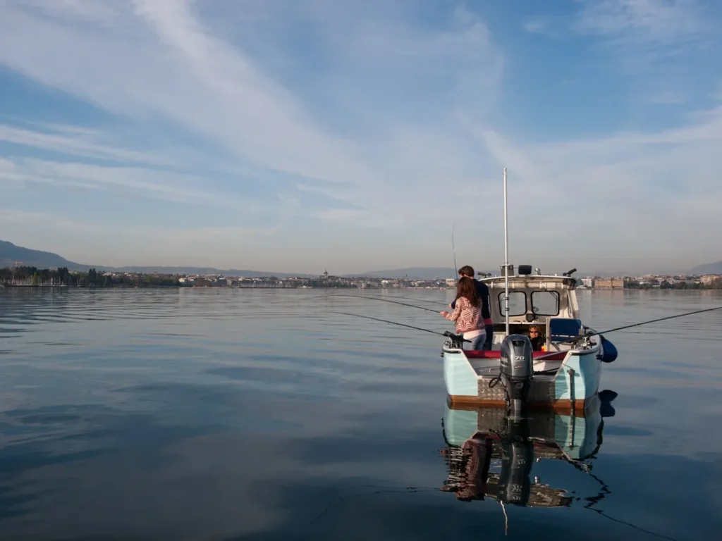 Lake Geneva Fishing: Guide to Top Spots & Expert Tips