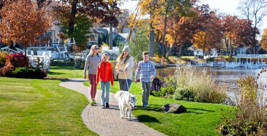 Summer Adventures with Your Dog in Lake Geneva, Wisconsin