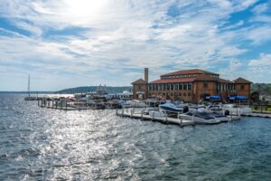 Lake Geneva Outdoor Activities | Boat Rides, Beaches & Fishings