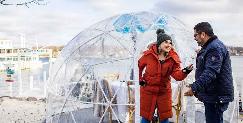Igloo Dining in Lake Geneva: Unique Winter Experiences